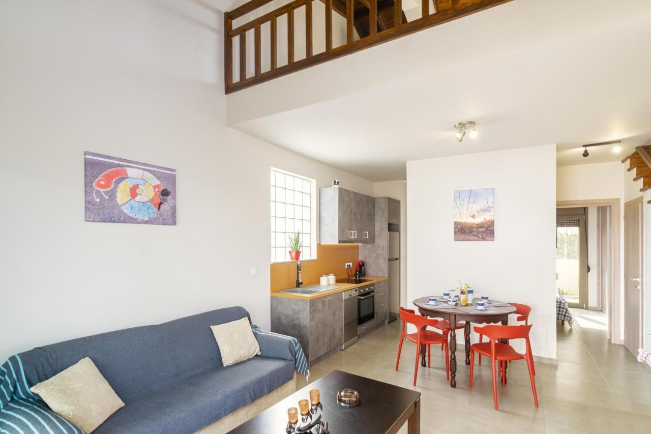 Achilles Maisonette ปาเลกาสตรอน ภายนอก รูปภาพ